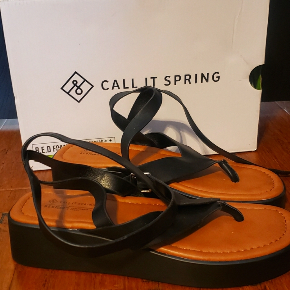 Ankle strap sandals